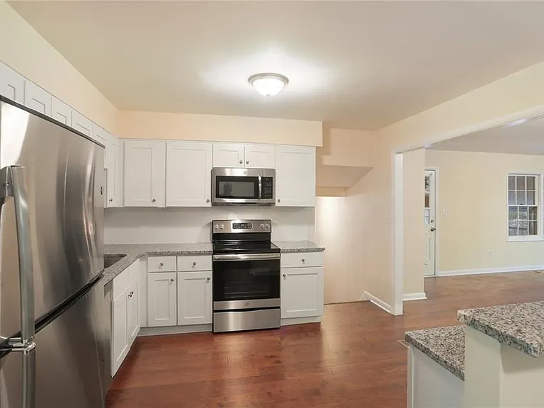 2270 Shawnee Trl — Photo 14