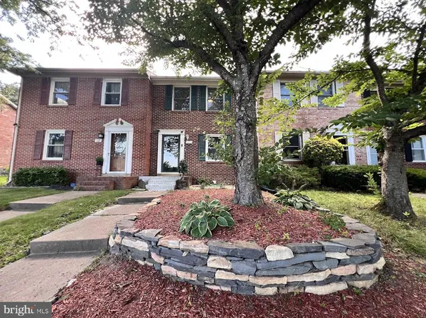 120 Farrell Ln, Fredericksburg, VA 22401