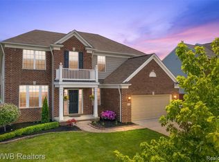 1173 Remington Dr, Orion, MI 48359