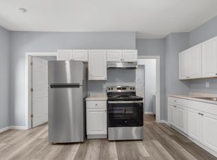 75 Fairview St, New Britain, CT 06051