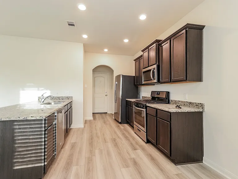 26864 Steinbeck Dr — Photo 5
