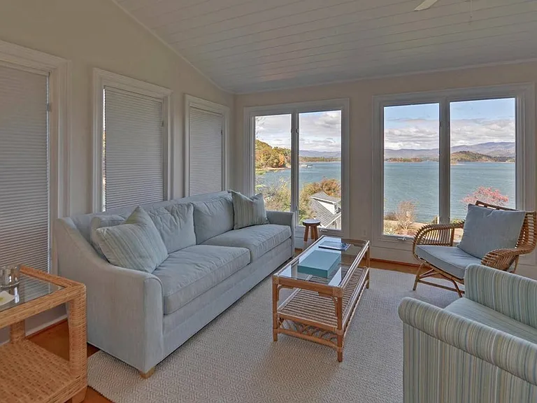 1951 Island View Dr — Photo 66