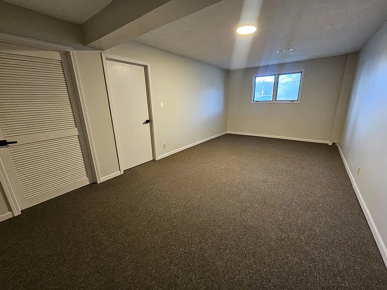 602 SW Parkwood Dr #602 — Photo 11