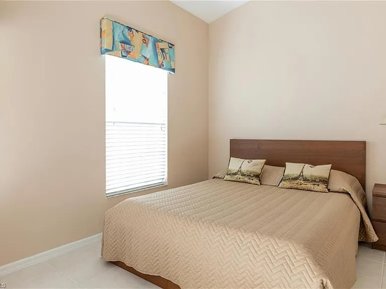 7030 Lone Oak Blvd — Photo 6