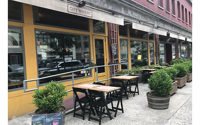 Rented by Douglas Elliman | media 27