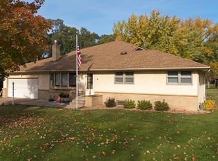 31 70th Way NE, Fridley, MN 55432