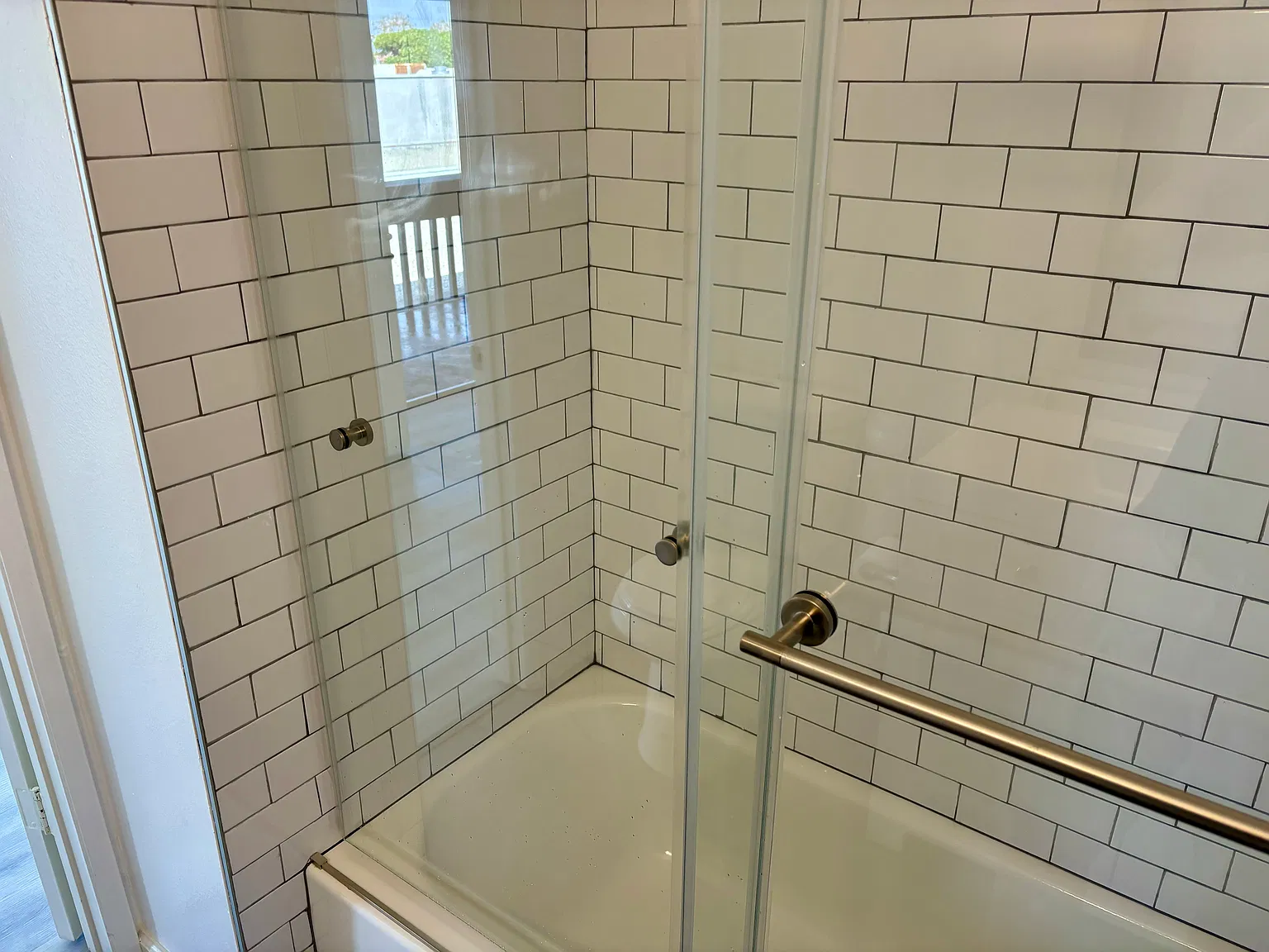 1 bed, 662 sqft, $2,850 — Photo 4