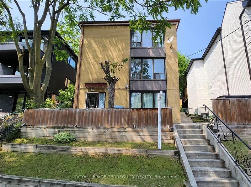 1252 Davenport Rd
