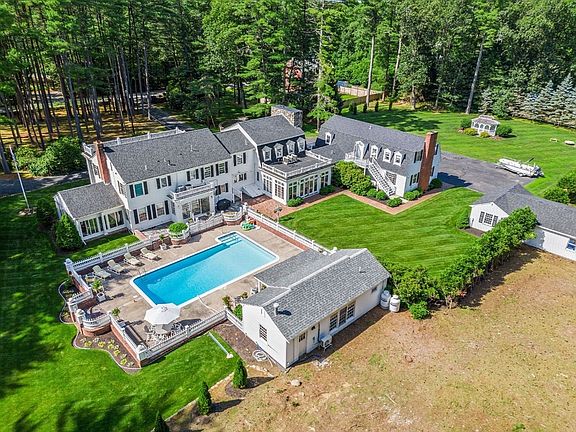 2nd image of 28 Pineswamp Rd