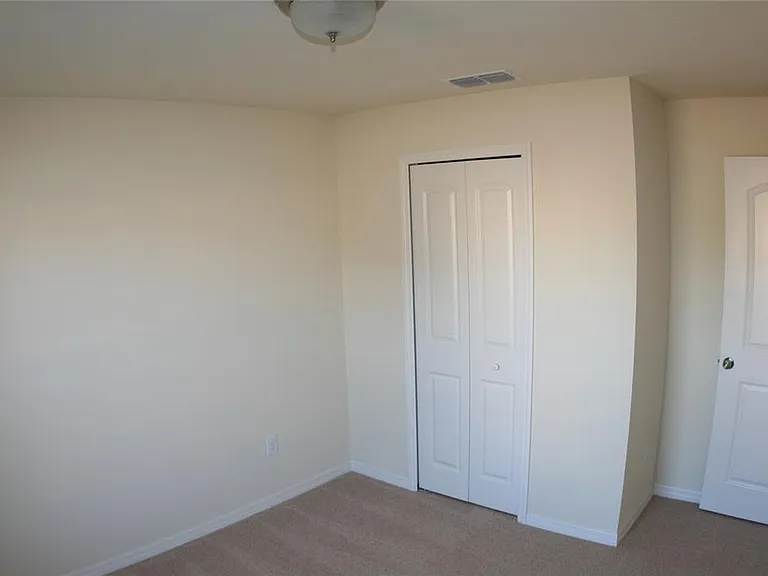 4362 High Ridge Ave — Photo 4