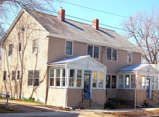 69 Wright Ave, Burlington, VT 05401