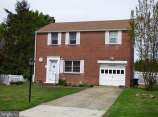 4016 S Warner Rd, Lafayette Hill, PA 19444