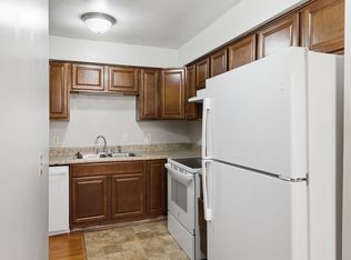 323 Forest Park Rd #7-5, Madison, TN 37115