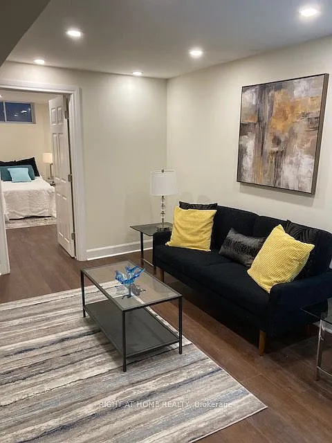 1 bed, $1,699 — Photo 4