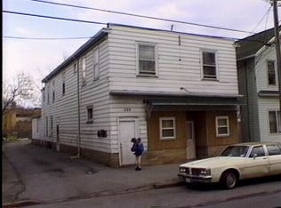 424 Ames St APT 2, Rochester, NY 14611