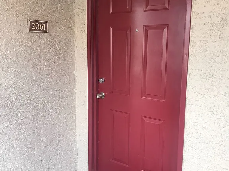 8600 W Charleston Blvd #2061 — Photo 2