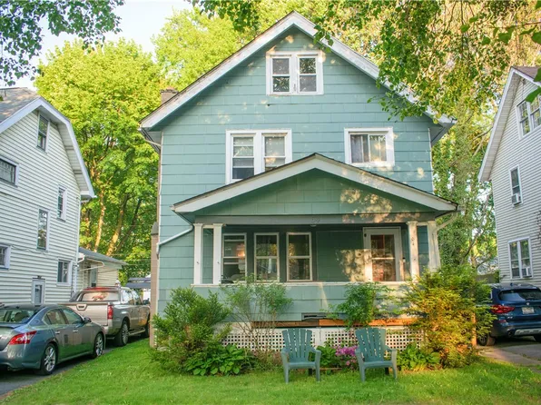 64 Pershing Dr, Rochester, NY 14609