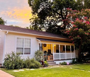 318 S Walnut St, Weatherford, TX, 76086