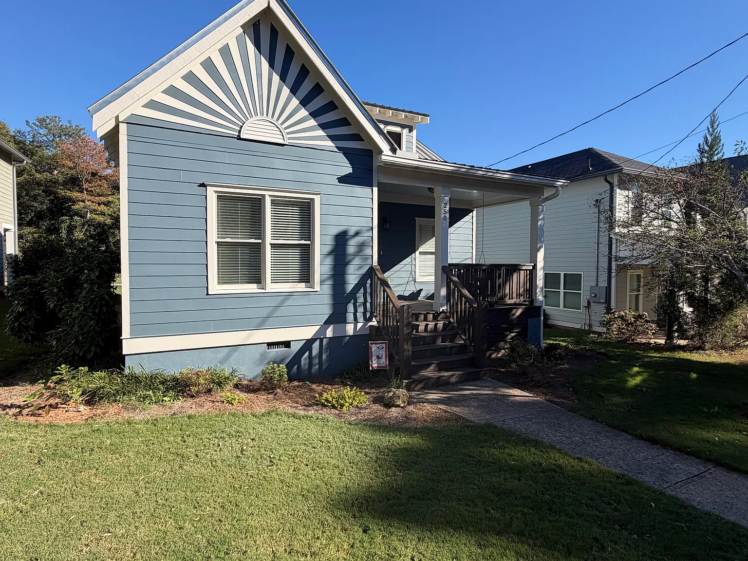 2 bed, 1168 sqft, $2,200 — Photo 1