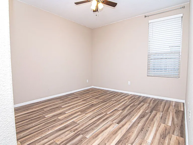 6612 Colony Rd — Photo 13