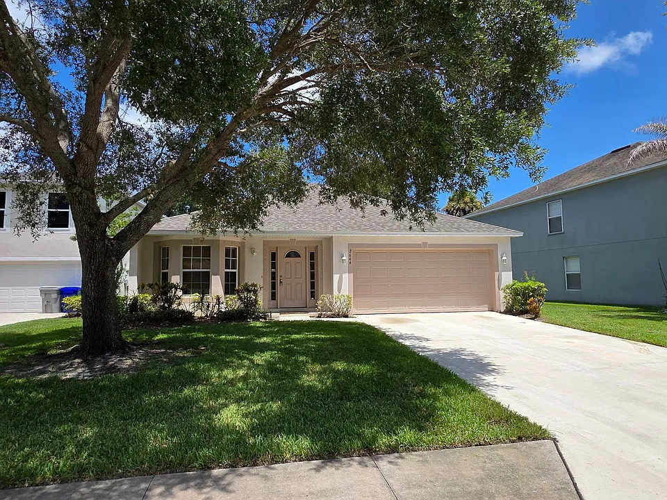 2644 12th Sq SW