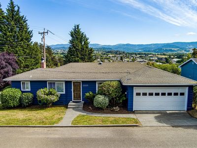 2205 Scenic Dr, Fortuna, CA, 95540