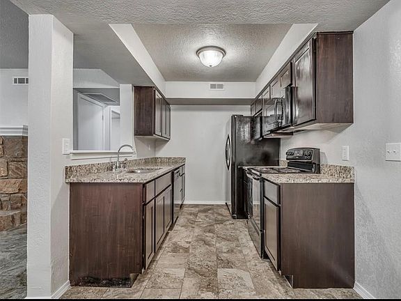 4th image of 14303 N Pennsylvania Ave APT B
