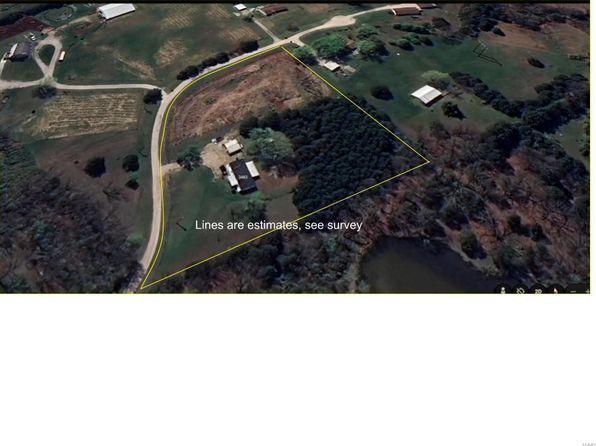 3463 Cedar Vista Dr, Wentzville, MO 63385
