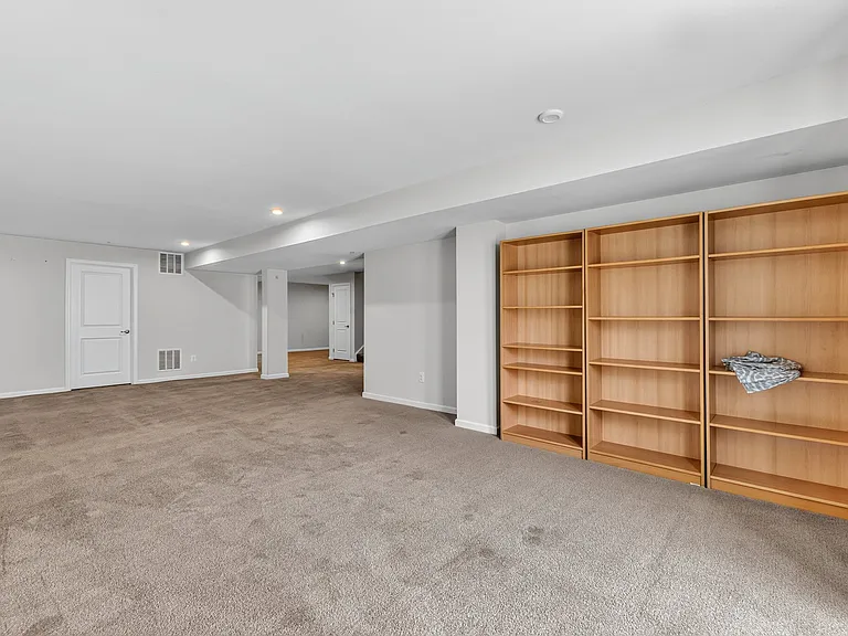 41874 Hayfield Orchard Way — Photo 45
