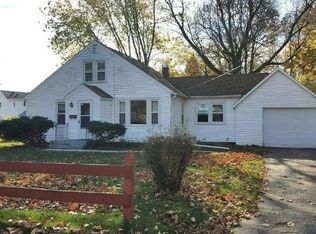 307 W Riverside Dr, Prophetstown, IL 61277