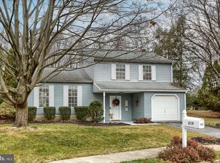 219 Heather Dr, Harrisburg, PA 17112