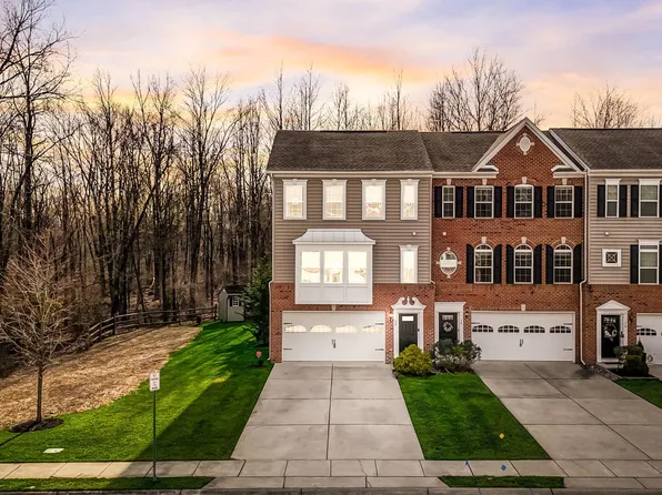 12 Grace Dr, Marlton, NJ 08053