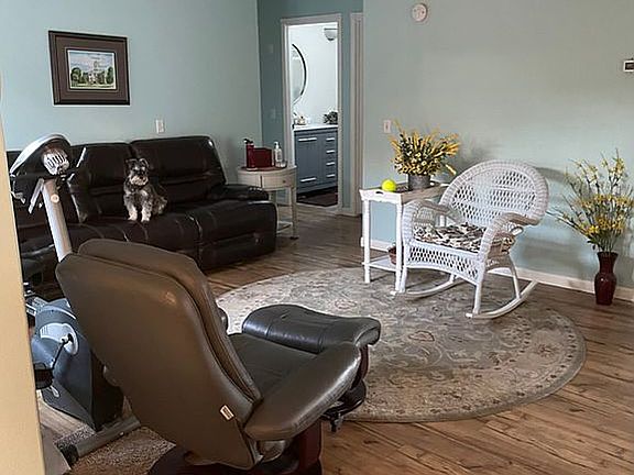3rd image of 5032 SE David Way