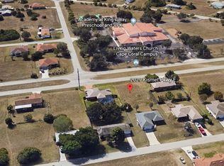 2029 Kismet Pkwy E, Cape Coral, FL 33909