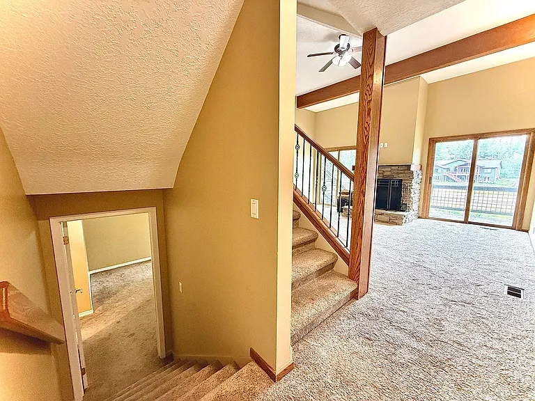 8730 N Silver Spur Rd — Photo 26