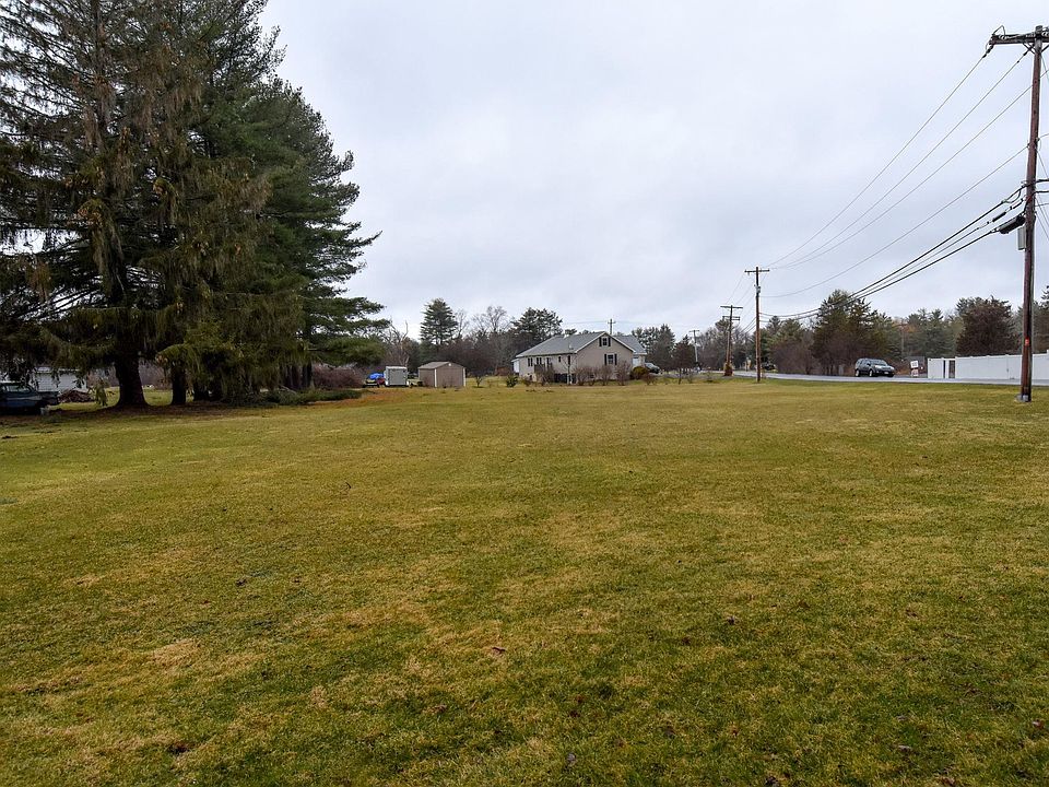 1st image of 6 E Elm Avenue