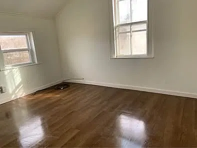 108 Front St — Photo 1