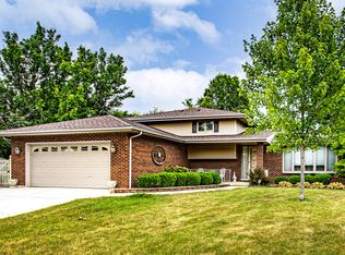 334 Rebecca Rd, Joliet, IL 60435