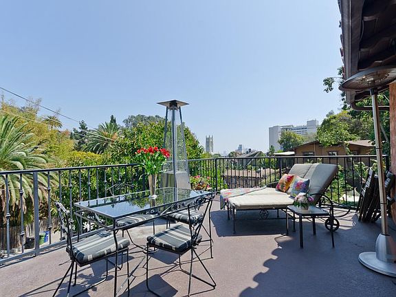 Huge gorgeous private patio with wonderful views! Enjoy morning coffee or glass of wine in afternoon