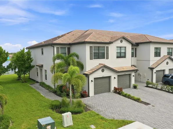 14236 Pine Lodge Ln, Fort Myers, FL 33913