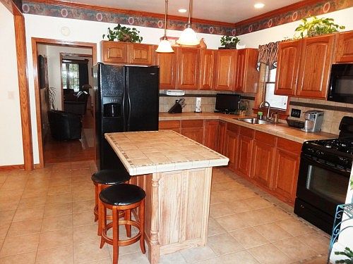5th image of 214 Vliet Blvd