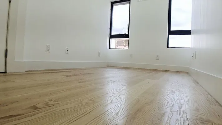 Rented by Nooklyn NYC LLC | media 25