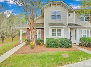 4966 Sunset Ridge Ct, Charlotte, NC 28269