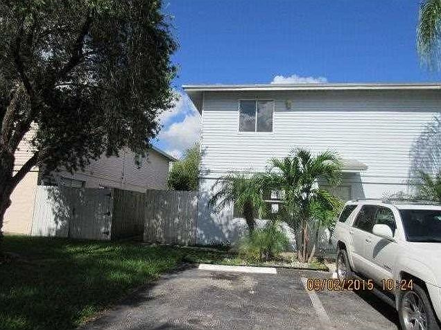 1st image of 167 NE 12th Ave #167