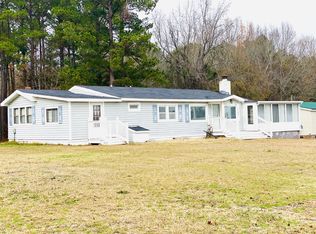 1145 Conestoga St, Manning, SC 29102