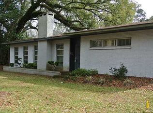 1813 Oak Knoll Dr, Mobile, AL 36607