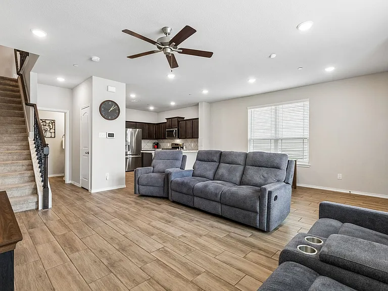 3120 Providence Pl — Photo 7