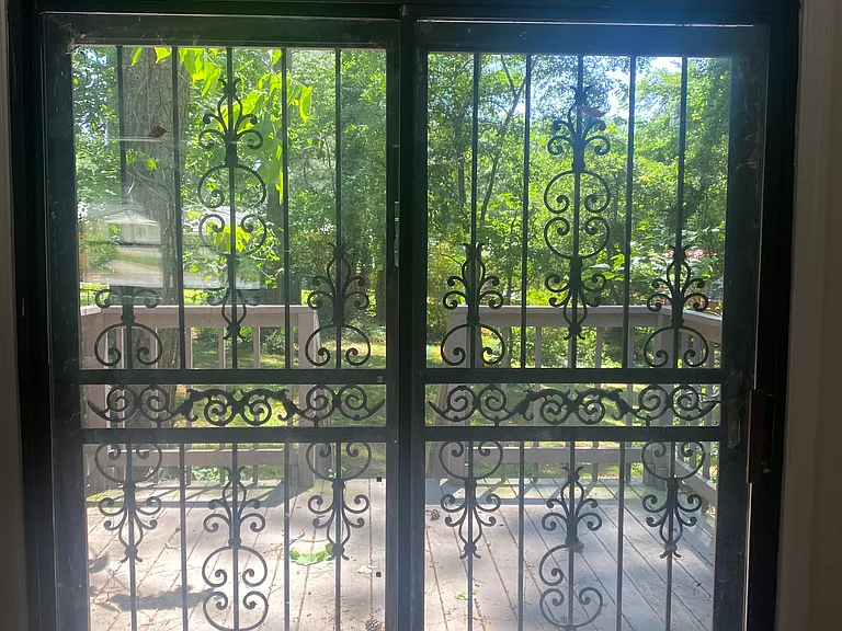 Sliding door to backyard