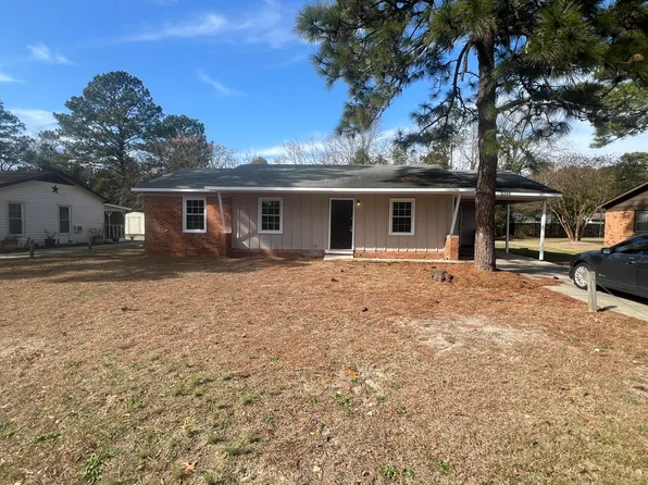 6544 Amanda Circle, Fayetteville, NC 28304
