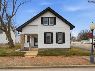 323 N Main St, Red Bud, IL 62278